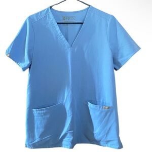 FIGS scrub top size medium